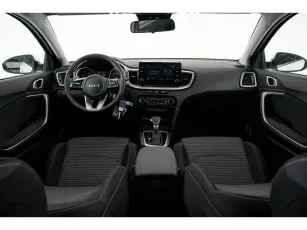 Kia  8