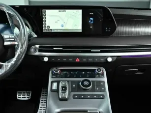 Hyundai  11