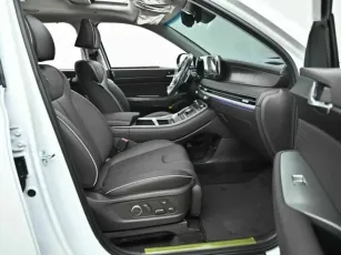 Hyundai  8