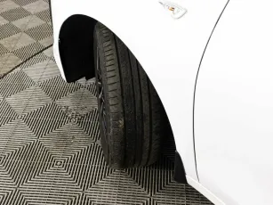 Kia  6