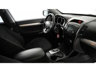 Kia  10