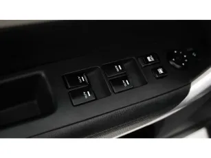 Kia  12