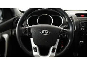 Kia  16