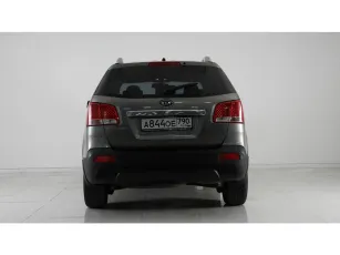 Kia  5