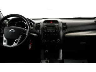 Kia  8