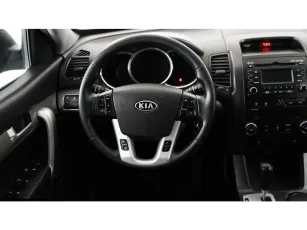 Kia  9