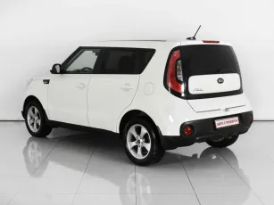 Kia  3