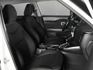 Kia  7