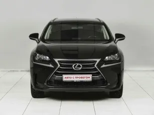 Lexus  3