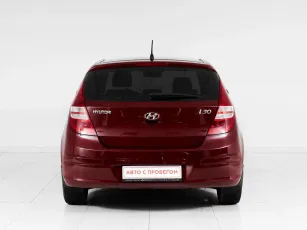 Hyundai  6