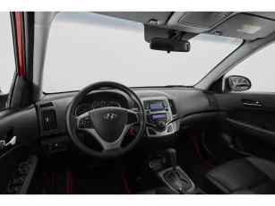 Hyundai  7