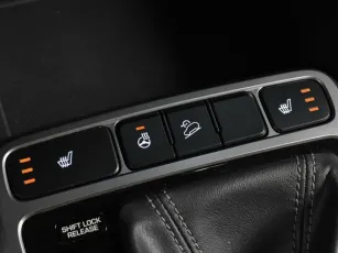 Hyundai  16