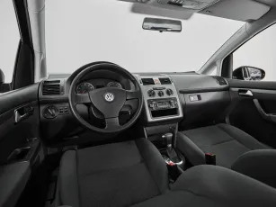 Volkswagen  6