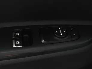 Kia  9