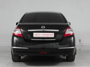 Nissan  5