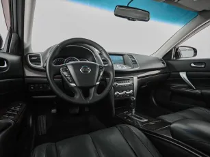 Nissan  7