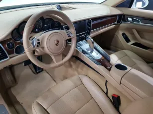 Porsche  9