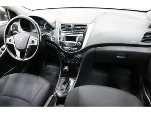 Hyundai  11