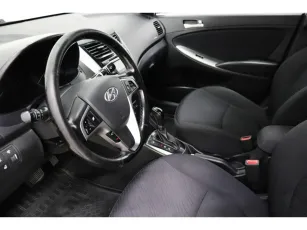 Hyundai  13