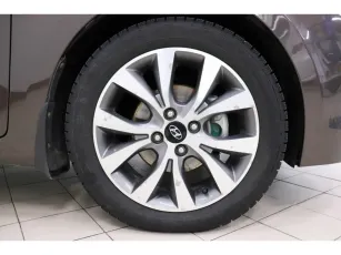 Hyundai  8