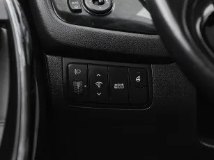 Kia  12