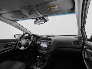 Kia  9