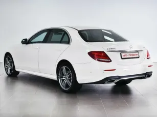 Mercedes-Benz  3