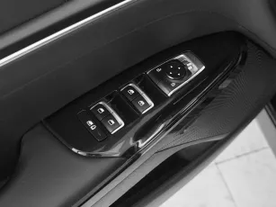 Kia  14