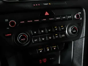 Kia  18