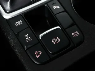 Kia  19