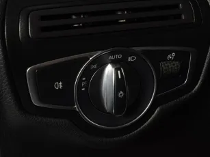 Mercedes-Benz  11