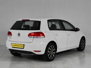 Volkswagen  6