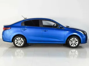 Kia  4