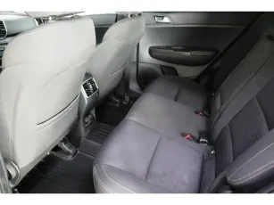 Kia  12