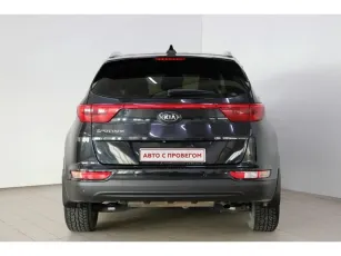 Kia  4