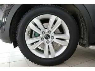 Kia  7