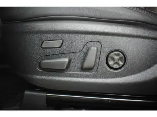 Hyundai  9