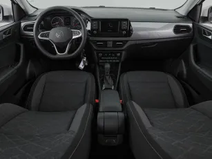 Volkswagen  8