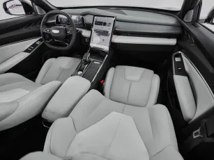 Geely  9