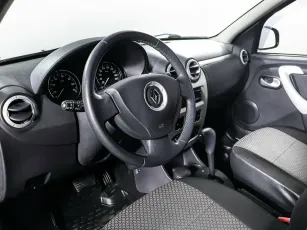 Renault  12