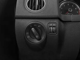 Volkswagen  13