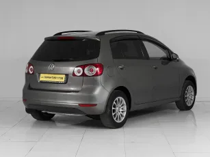 Volkswagen  6