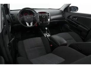 Kia  7