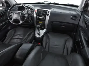 Hyundai  9