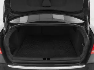 Audi  18