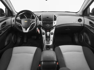 Chevrolet  8