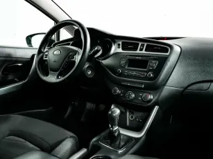 Kia  7