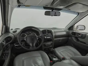 Hyundai  7