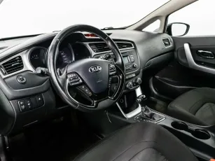 Kia  7