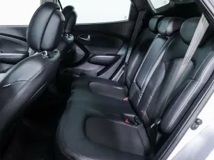 Hyundai  13